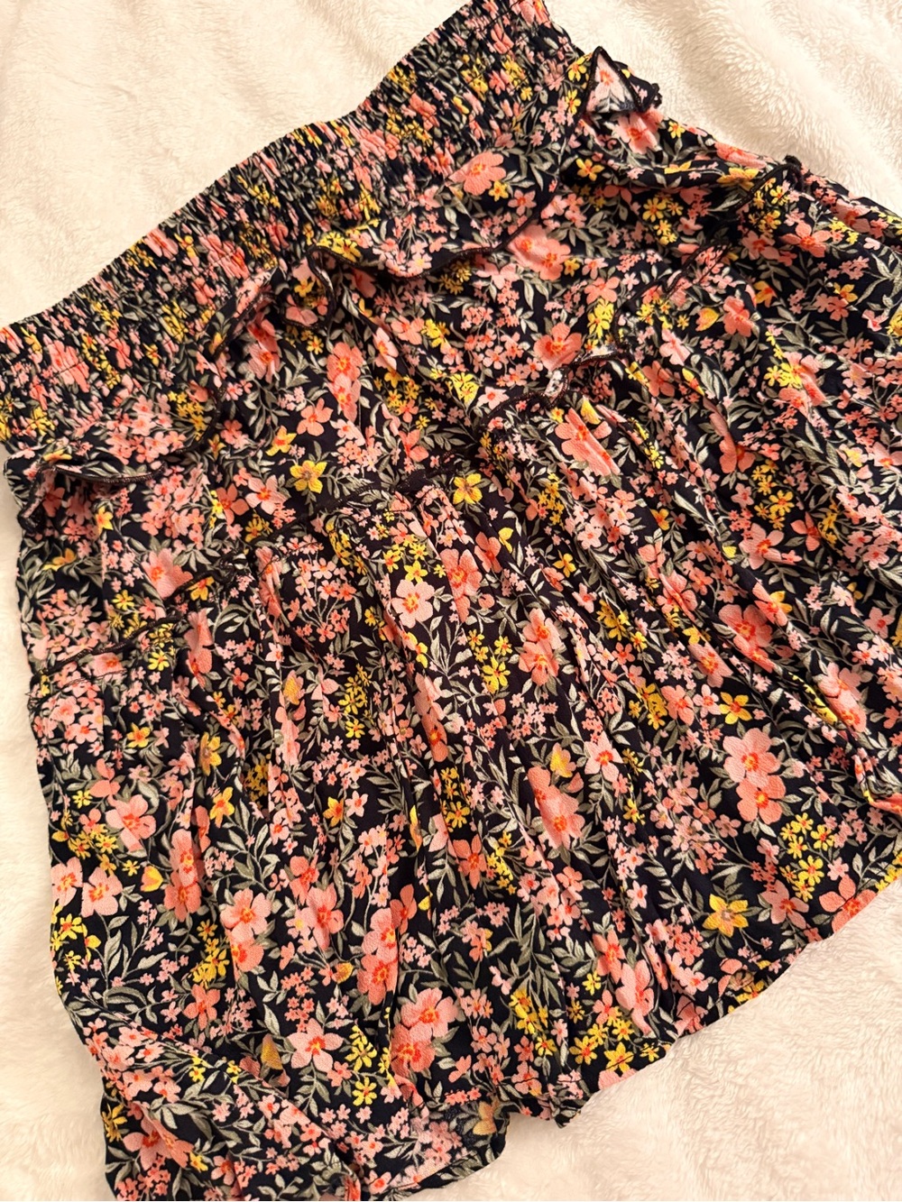 American Eagle -Floral Mini Skirt - Black with Pink & Yellow Flowers Sz (XS)